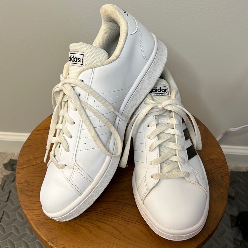 Adidas women’s sneakers
